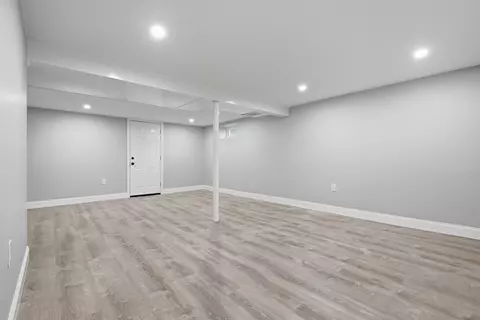 3 Hendricks St, Avon, MA 02322 photo 10