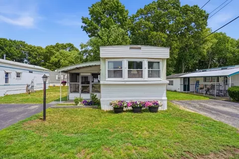 7 Liberty Dr, Attleboro, MA 02703