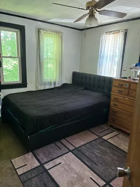 75 Coolidge St, Athol, MA 01331 photo 4