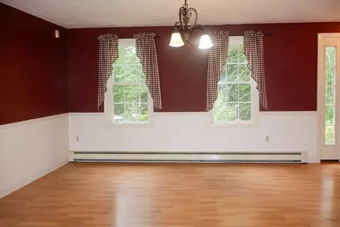 Living - 94 Whitins Rd, Sutton, MA 01590 photo 2 of 7