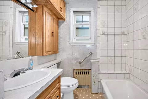 Bath - 37 Riverview St, Dedham, MA 02026 photo 1 of 2
