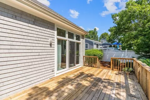 24 Bluff Ave, Mashpee, MA 02649 photo 16