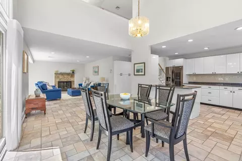 24 Bluff Ave, Mashpee, MA 02649 photo 6
