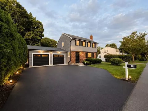 27 Sumner St, Brockton, MA 02302