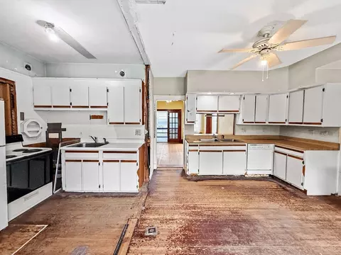Kitchen - 33 High St, Stoneham, MA 02180 photo 2 of 3