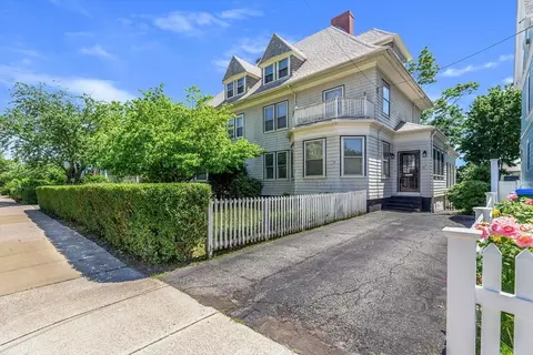 38 Fifth St #38, Medford, MA 02155