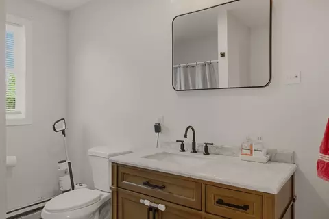 Bath - 724 Woodman St, Fall River, MA 02724 photo 1 of 3