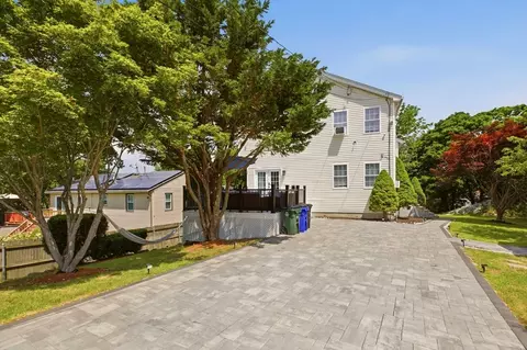 Exterior - 724 Woodman St, Fall River, MA 02724 photo 6 of 7