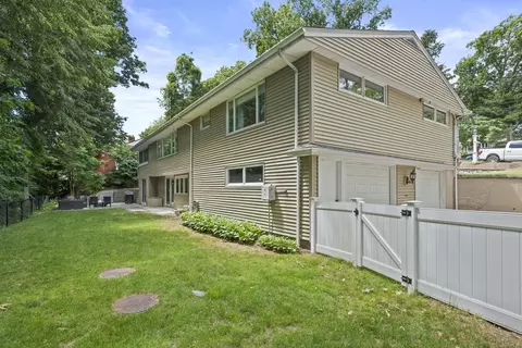 41 Algonquin Rd, Canton, MA 02021 photo 37