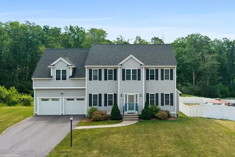 103 Mceachron Dr, Stoughton, MA 02072