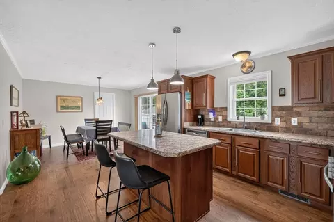 57 Linsay Dr, Raynham, MA 02767 photo 9