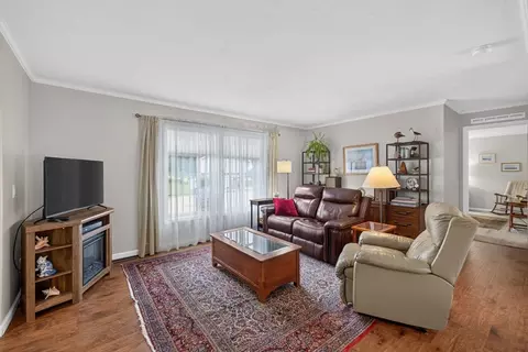 57 Linsay Dr, Raynham, MA 02767 photo 4
