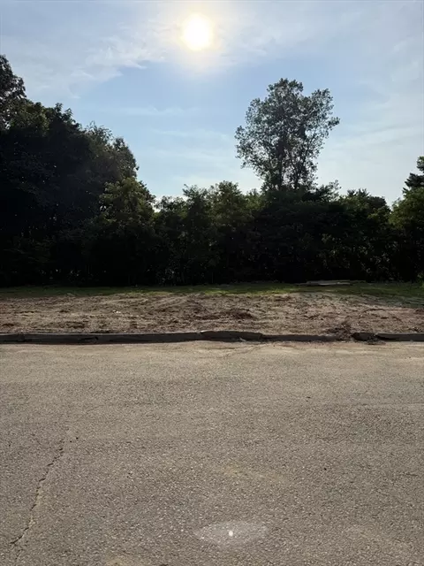 543 Boston Rd, Springfield, MA 01109 photo 5