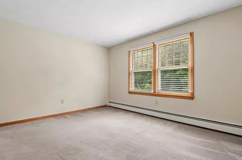 Bedroom - 10 Sadler Rd, Upton, MA 01568 photo 8 of 10