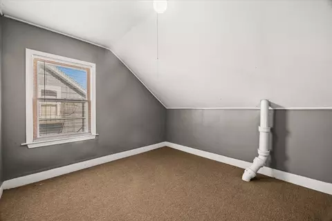 72 Tower St, Fall River, MA 02724 photo 32
