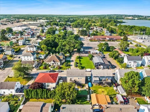 72 Tower St, Fall River, MA 02724 photo 7