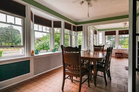 Dining - 707 Highland Ave, Fall River, MA 02720 photo 3 of 4