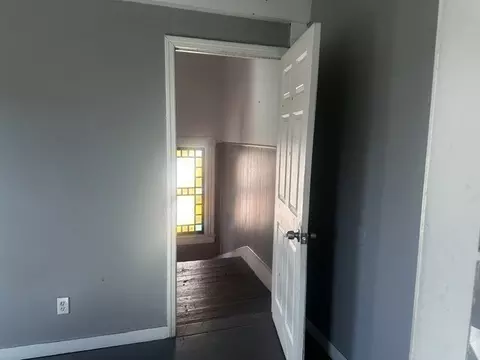 61-63 Acushnet Ave, Springfield, MA 01105 photo 16