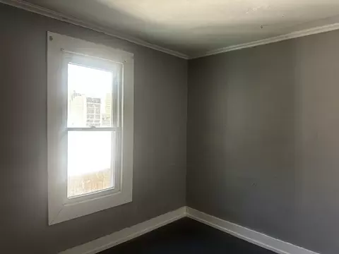 61-63 Acushnet Ave, Springfield, MA 01105 photo 15