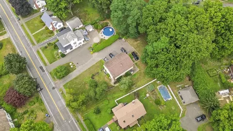 65-67 Nonotuck St, Florence, MA 01062 photo 4