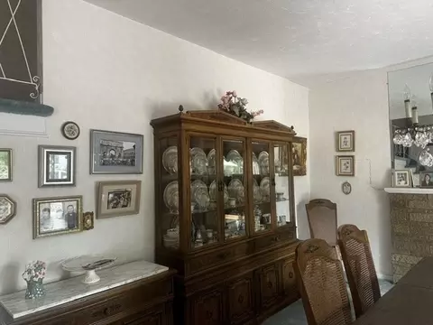 Dining - 37 Rustcraft Rd, Dedham, MA 02026 photo 3 of 4