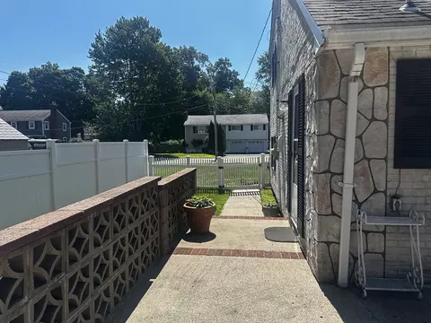 Exterior - 37 Rustcraft Rd, Dedham, MA 02026 photo 8 of 12