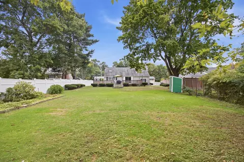 Exterior - 37 Rustcraft Rd, Dedham, MA 02026 photo 11 of 14