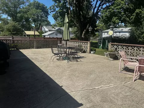 Exterior - 37 Rustcraft Rd, Dedham, MA 02026 photo 12 of 12