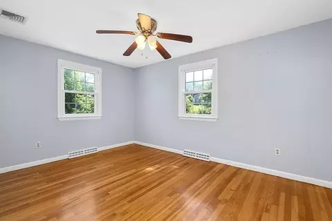 Bedroom - 5 Shepard Rd, Franklin, MA 02038 photo 5 of 7