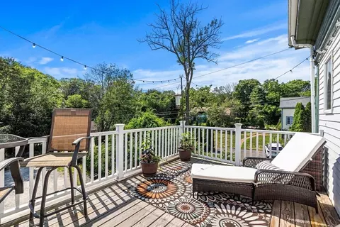 170 12 Granite St #3, Rockport, MA 01966