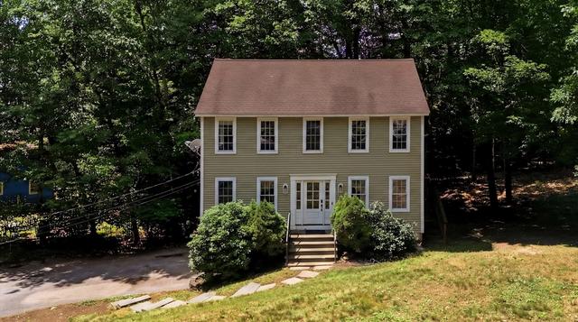 11 Navajo St, Hubbardston, MA 01452
