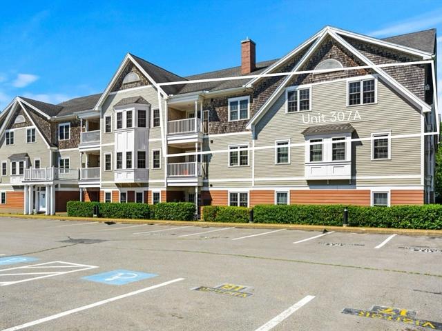 210 Chickering #307A, North Andover, MA 01845