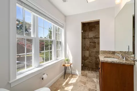 Bath - 11 Shadow Ln, Wellesley, MA 02482 photo 5 of 5