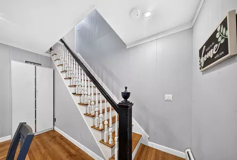 Entry Way - 40 Lincoln Ave, Fall River, MA 02720 photo 2 of 3