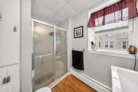 Bath - 40 Lincoln Ave, Fall River, MA 02720 photo 5 of 5