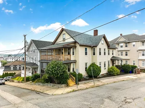 Exterior - 40 Lincoln Ave, Fall River, MA 02720 photo 4 of 4