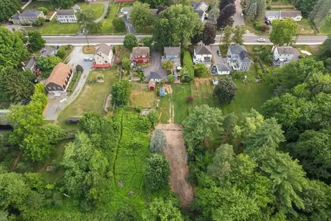 View/Area - 127 Summer St, Maynard, MA 01754 photo 4 of 6