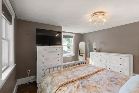 Bedroom - 127 Summer St, Maynard, MA 01754 photo 3 of 5