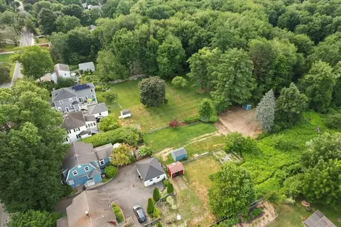 View/Area - 127 Summer St, Maynard, MA 01754 photo 5 of 6