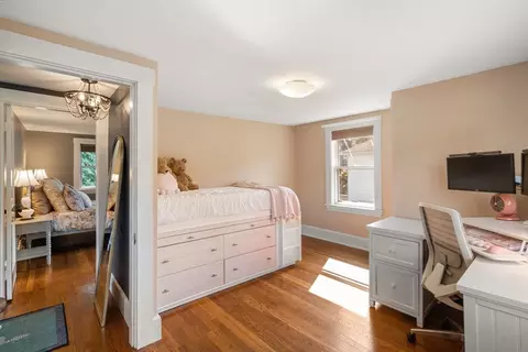 Bedroom - 127 Summer St, Maynard, MA 01754 photo 1 of 5