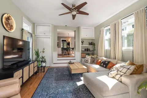 Living - 127 Summer St, Maynard, MA 01754 photo 3 of 4