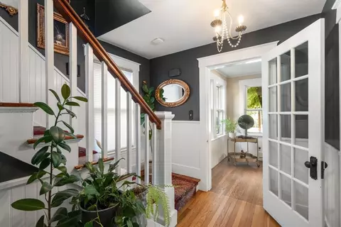 Entry Way - 127 Summer St, Maynard, MA 01754 photo 1 of 5