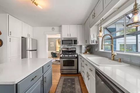 Kitchen - 127 Summer St, Maynard, MA 01754 photo 3 of 4
