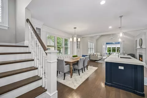 Entry Way - 5 Baiting Brook Rd #5, Framingham, MA 01701 photo 4 of 8
