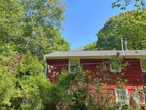 148 Summer St, Easton, MA 02334