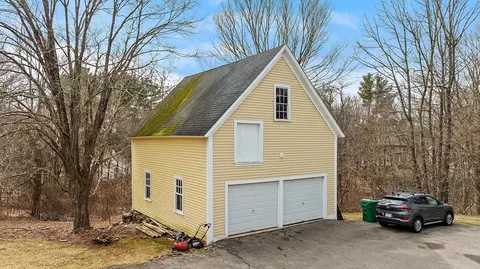 78 Main St, Upton, MA 01568 photo 3