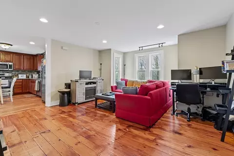 78 Main St, Upton, MA 01568 photo 21
