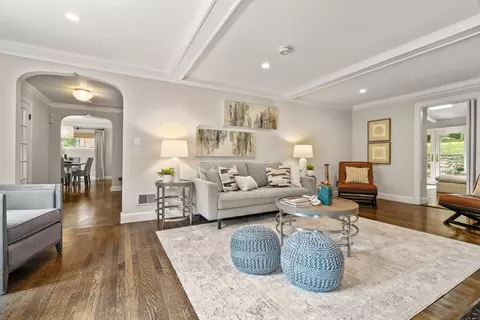 142 Beverly Rd, Chestnut Hill, MA 02467 photo 6