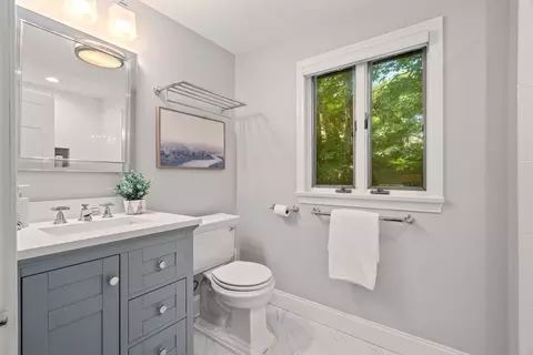142 Beverly Rd, Chestnut Hill, MA 02467 photo 20