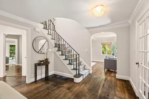 142 Beverly Rd, Chestnut Hill, MA 02467 photo 17